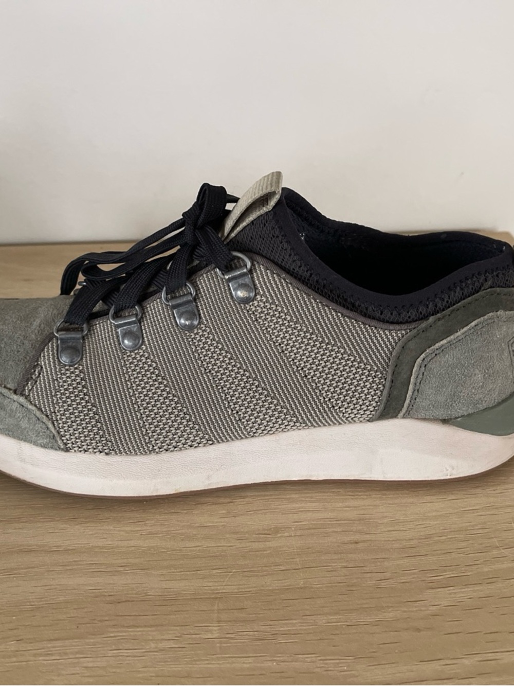 L.L. Bean Women's Gray Knit Lace-Up Athletic Sneakers